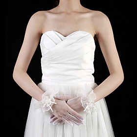 Tulle Wrist Length Fingertips Bridal Gloves