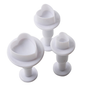 Heart Pattern Cake and Cookie Cutter Mold with Plunger (3 Pieces)