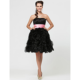 A-line Knee-length Organza Bridesmaid Dress With Ruffles