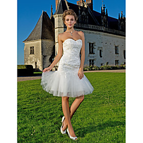 Sheath/ Column Sweetheart Knee-length  Lace And Tulle Wedding Dress