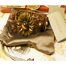 Women's Elegant Flower Vintage Bracelet