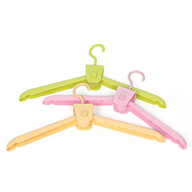 Lovely Foldable Plastic Clothes Hanger for Travel (Random Color,4-Piece/Set)