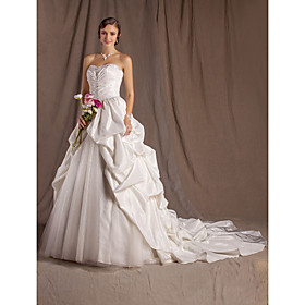 Ball Gown Sweetheart Chapel Train Taffeta Wedding Dress