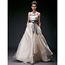 A-ligne Bretelles �tage Longueur Robe De Mari�e En Organza Avec Appliques De Perles (wgy0135)