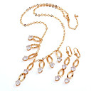 Moda Cz Y Lat�n Con Juego De Joyas De 18 Quilates Chapado En Oro, Incluyendo Collares, Pendientes (0801-hy01205-18)