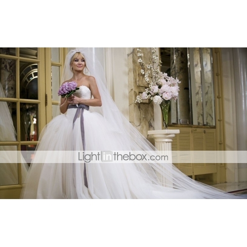 ... this dresss:Kate Hudson on Bride Wars Ball Gown Sweetheart Chapel Train ... ... this dresss:Kate Hudson on Bride Wars Ball Gown Sweetheart Chapel Train ...