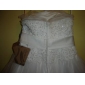 Ball Gown Strapless Floor-length Tulle Wedding Dress With Flowers