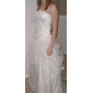 A-line Strapless Scalloped-Edged Neckline Organza Floor-length Wedding Dress 