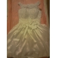 A-line Scoop Short/Mini Taffeta Wedding Dress 
