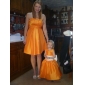 A-line Strapless Empire Knee-length Taffeta Bridesmaid/ Wedding Party Dress