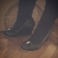 hermosas de satén de tacón de cuña cuñas de las mujeres zapatos de boda / fiesta zapatos con volantes