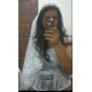 uma camada de tule véu de noiva com rendas na ponta dos dedos borda applique