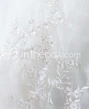 Gorgeous Trumpet/Mermaid Strapless Chapel Train Taffeta Wedding Dress 