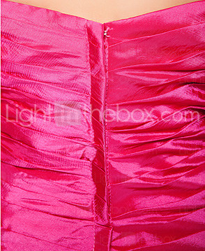 Sheath/Column Strapless Sweetheart Short/Mini Taffeta Cocktail Dress 