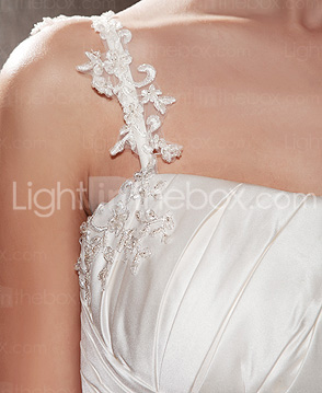 HYNDBURN - Kleid für die Braut aus Satin