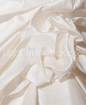 HYNDBURN - Kleid für die Braut aus Satin