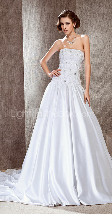 LAIMA - kjole til Bryllupskjole i Satin