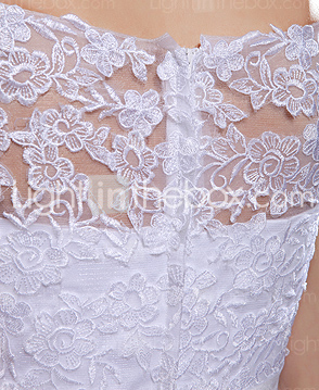 A-line Scoop Sweep/Brush Train Lace Tulle Wedding Dress