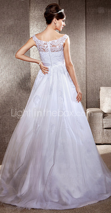 A-line Scoop Sweep/Brush Train Lace Tulle Wedding Dress