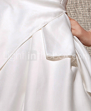 A-line Strapless Sweep/Brush Train Satin Tulle Wedding Dress