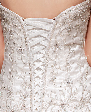 Luxury Embroidered Chapel Train Charmeuse Lace Wedding Dress
