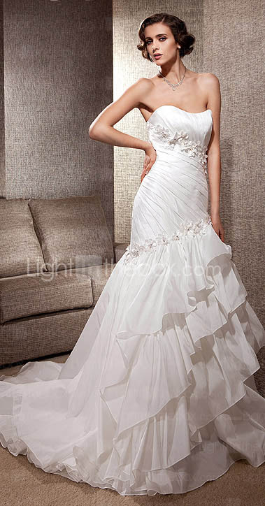 Luxury Taffeta Drape Down With Tiered Skirt Gown
