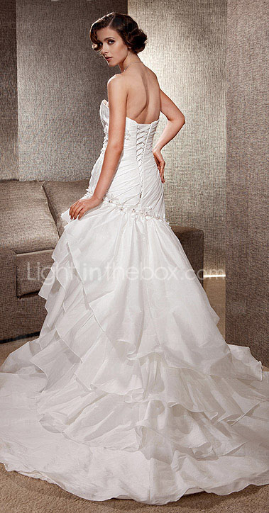 Luxury Taffeta Drape Down With Tiered Skirt Gown