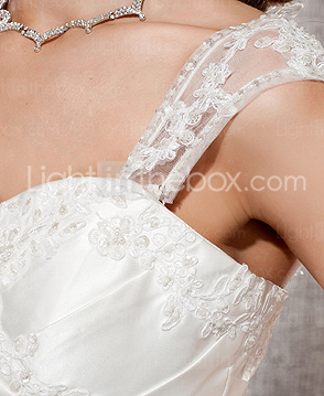 APHRODITE - Abito da Sposa in Raso e Pizzo