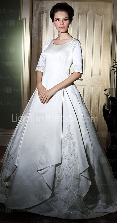 VICTORINE - Kleid für die Braut aus Satin