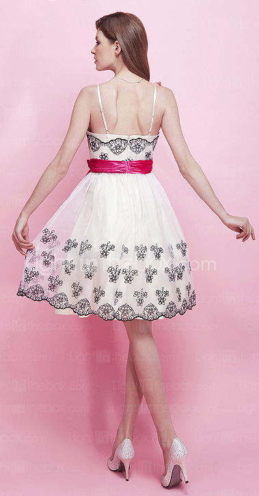 A-line Spaghetti Straps Knee-length Organza Elastic Silk-like Satin Cocktail Dress