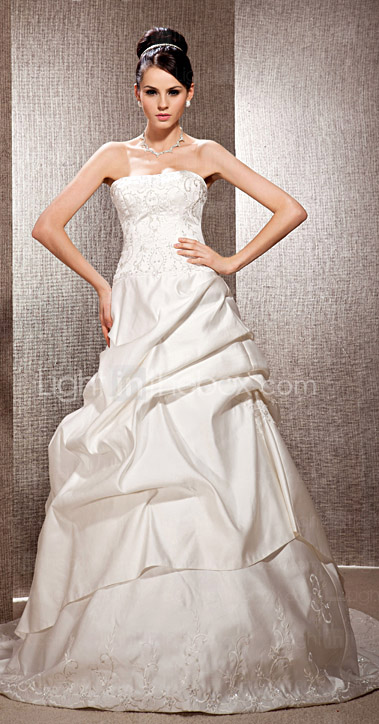 FUENSANTA - Vestido de Noiva em Cetim