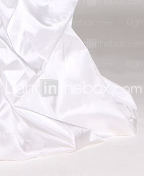 Ball Gown Sweetheart Chapel Train Taffeta Wedding Dress