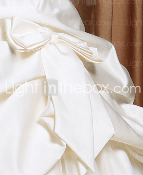 ORLANTHA - Kleid für die Braut aus Satin
