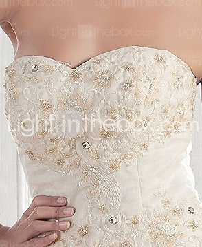 A-line Sweetheart Chapel Train Satin Wedding Dress 