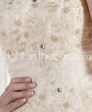 A-line Sweetheart Chapel Train Satin Wedding Dress 