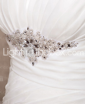 Sheath/Column Strapless Court Train Organza Wedding Dress