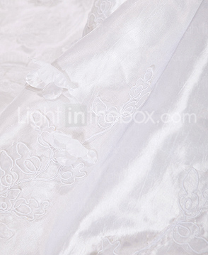 Trumpet/Mermaid Strapless Court Train Taffeta Wedding Dress 