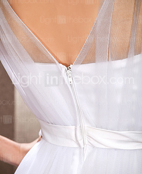 A-line Tulle Wedding Dress With Straps And Sweep/Brush Train 