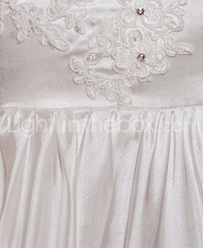TORI - Abito da Sposa in Raso e Pizzo