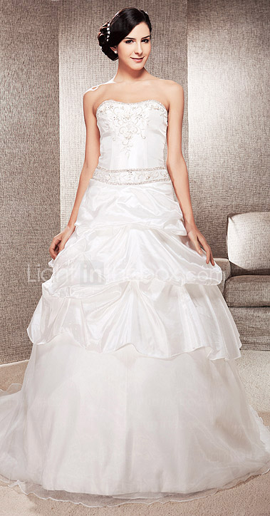 SINJA - Kleid für die Braut aus Organza und Tafft