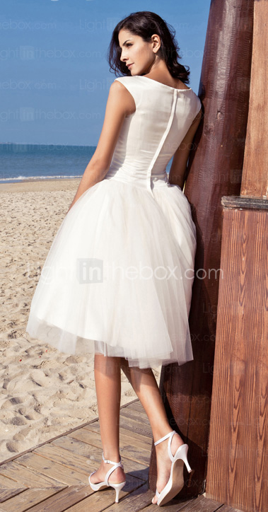 Audrey Hepburn Funny Face Ball Gown Bateau Knee-length Satin Tulle Wedding Dress