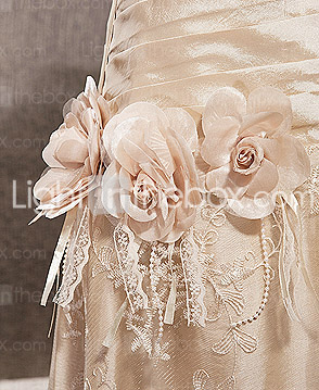 YVETTE - Vestido de Novia de Tafetán y Encaje