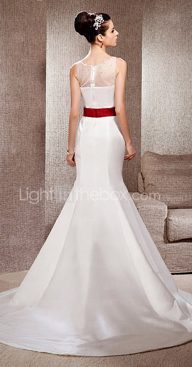 Trumpet/Mermaid Bateau Neck Court Train Satin Wedding Dress 