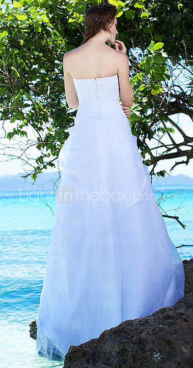 A-line Sweetheart Court Train Organza Wedding Dress