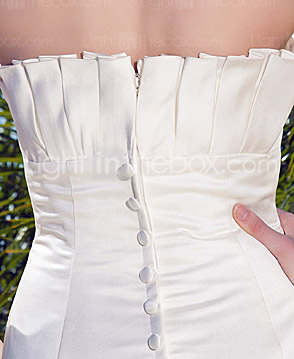 Trumpet/ Mermaid Sweetheart Sweep/ Brush Train Satin Organza Wedding Dress