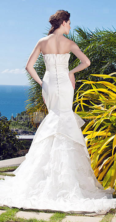 Trumpet/ Mermaid Sweetheart Sweep/ Brush Train Satin Organza Wedding Dress