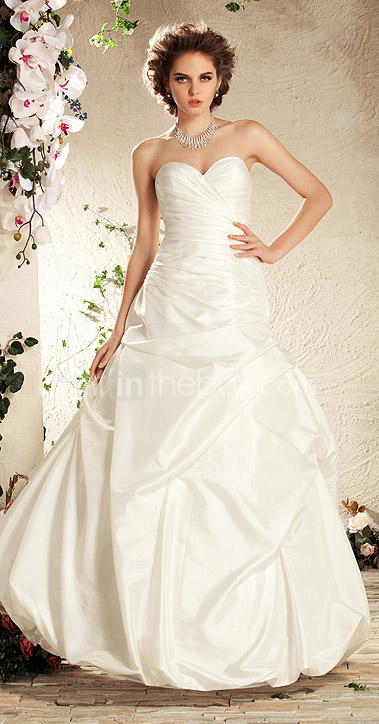 A-line Sweetheart Floor-length Taffeta Wedding Dress