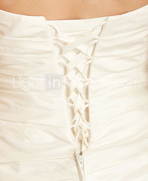 A-line Sweetheart Floor-length Taffeta Wedding Dress