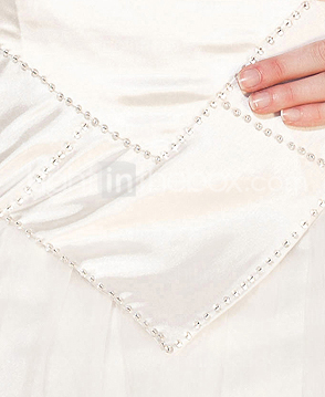 URMINA - Kleid für die Braut aus Satin und Tüll