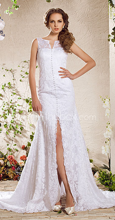 Charming A-line V-neck Chapel Train Lace Weeding Dress 